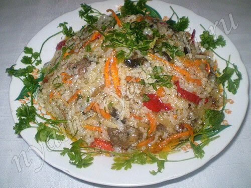 Салат с рисом, мясом и овощами